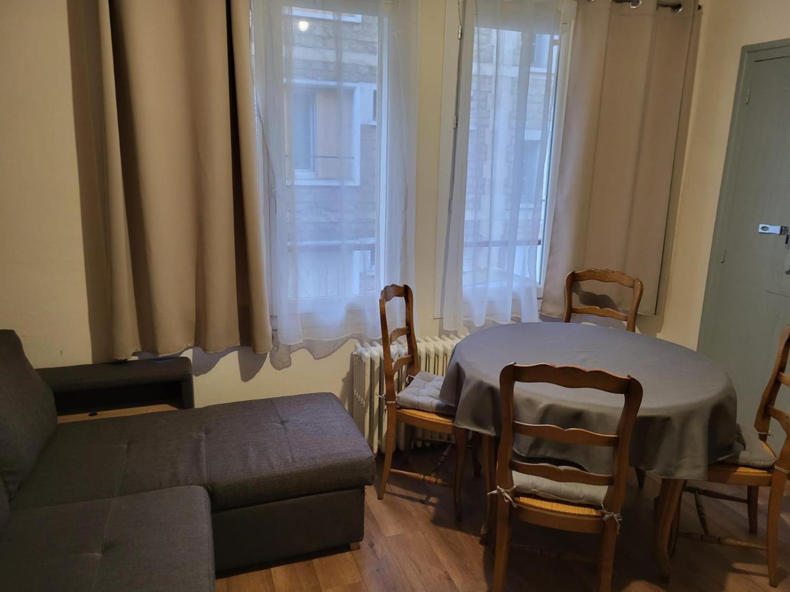 2 Chambres Chez L'Habitant Poitiers Exterior foto